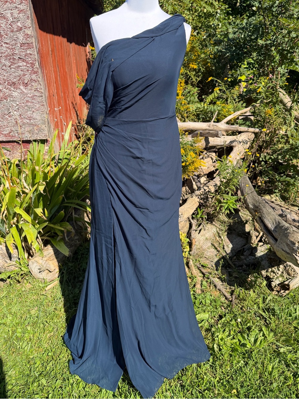 JJs House One-Shoulder Navy Evening Gown